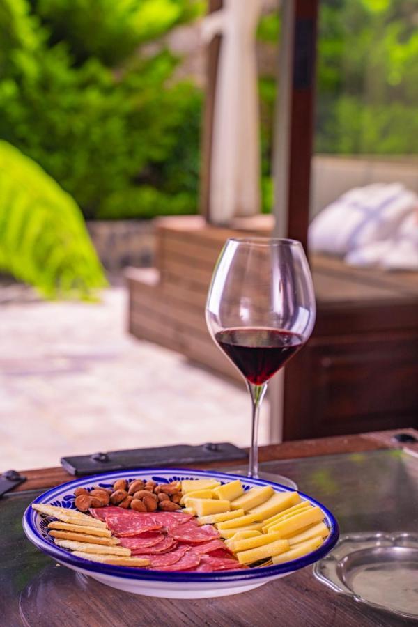 Las Cruces Boutique Hotel Antigua Екстериор снимка